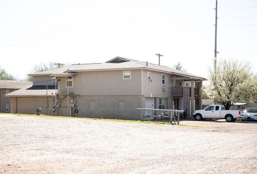 0 ,Commercial/industrial,Commercial,Virginia,2,133954