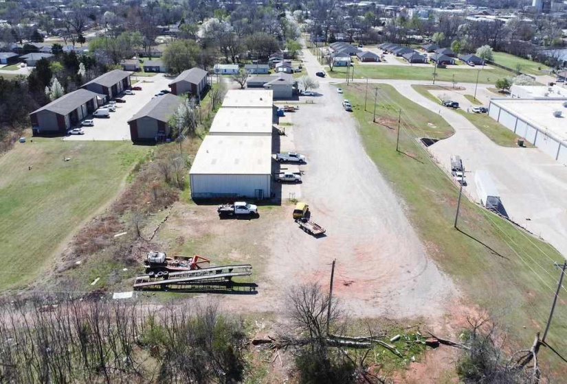 0 ,Commercial/industrial,Commercial,Virginia,2,133954