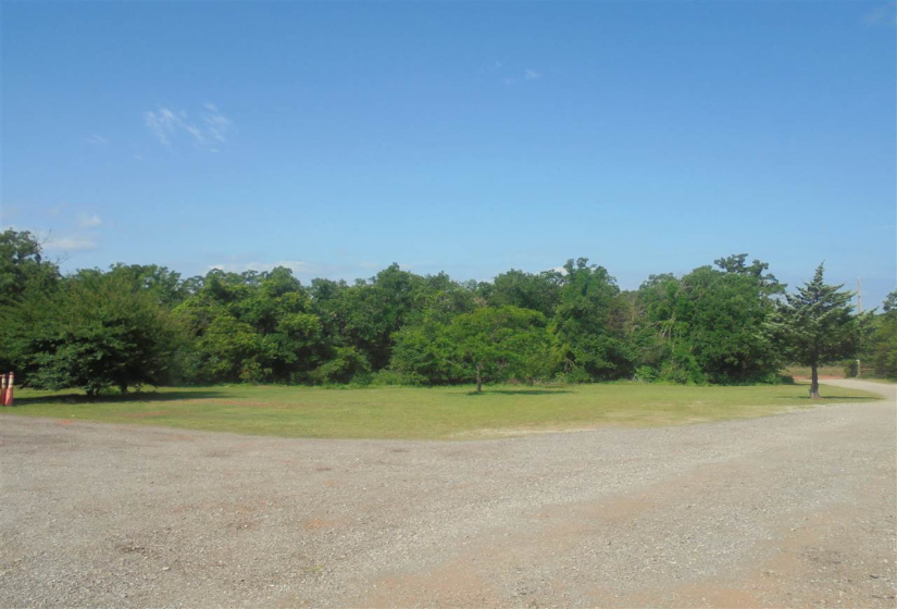 5 Bedrooms Bedrooms, 0 ,3 BathroomsBathrooms,Residential,Single Family,3390,1.5,132680