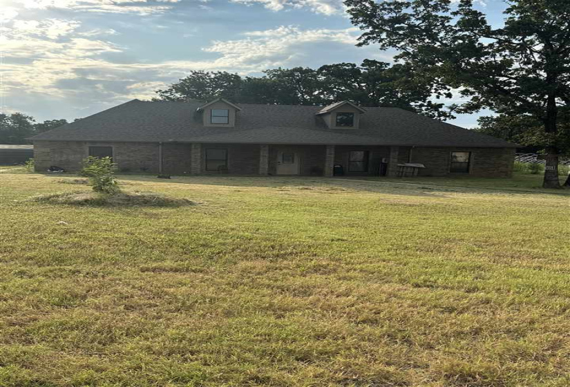 5 Bedrooms Bedrooms, 0 ,3 BathroomsBathrooms,Residential,Single Family,3390,1.5,132680