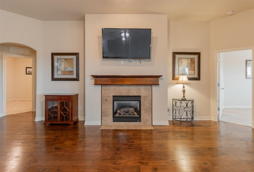 3 Bedrooms Bedrooms, 0 ,2 BathroomsBathrooms,Residential,Single Family,Topaz,1,133958