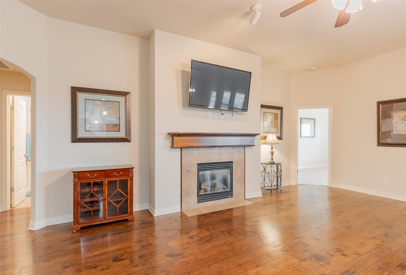 3 Bedrooms Bedrooms, 0 ,2 BathroomsBathrooms,Residential,Single Family,Topaz,1,133958