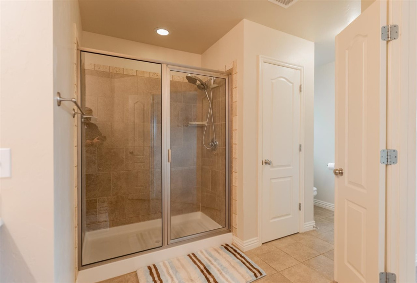 3 Bedrooms Bedrooms, 0 ,2 BathroomsBathrooms,Residential,Single Family,Topaz,1,133958