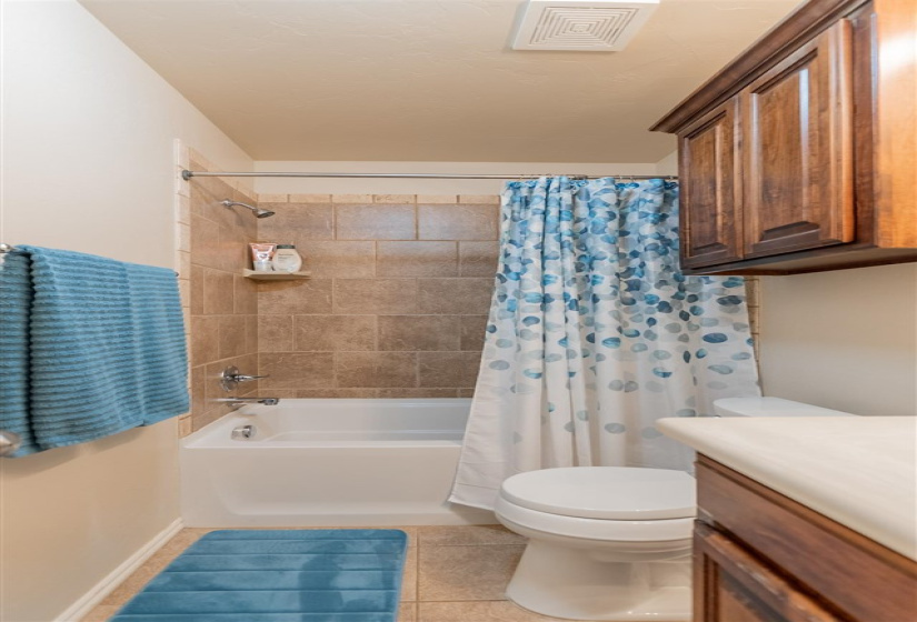 3 Bedrooms Bedrooms, 0 ,2 BathroomsBathrooms,Residential,Single Family,Topaz,1,133958