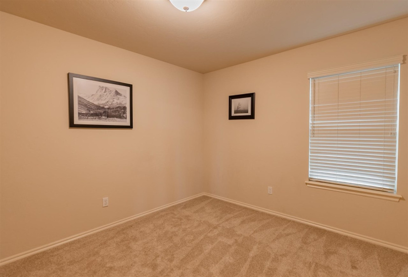 3 Bedrooms Bedrooms, 0 ,2 BathroomsBathrooms,Residential,Single Family,Topaz,1,133958