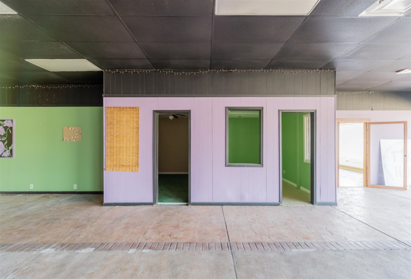 0 ,Commercial/industrial,Commercial,Cleveland,1,133965