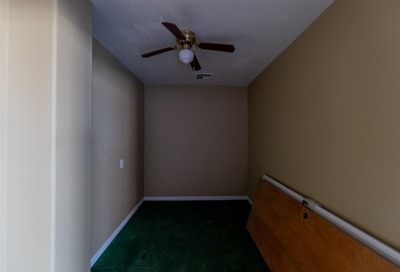 0 ,Commercial/industrial,Commercial,Cleveland,1,133965