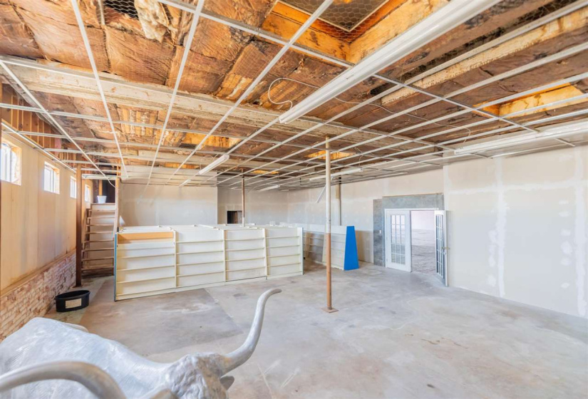 0 ,Commercial/industrial,Commercial,Cleveland,1,133965