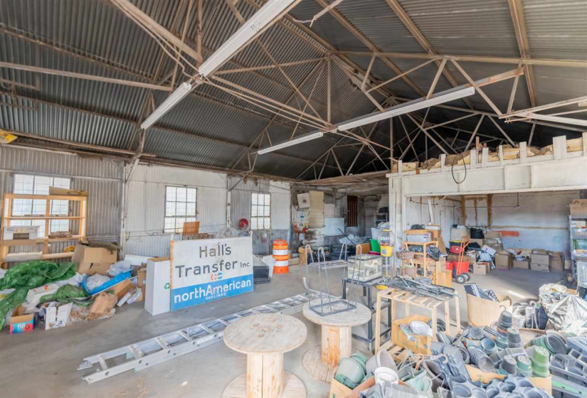 0 ,Commercial/industrial,Commercial,Cleveland,1,133965