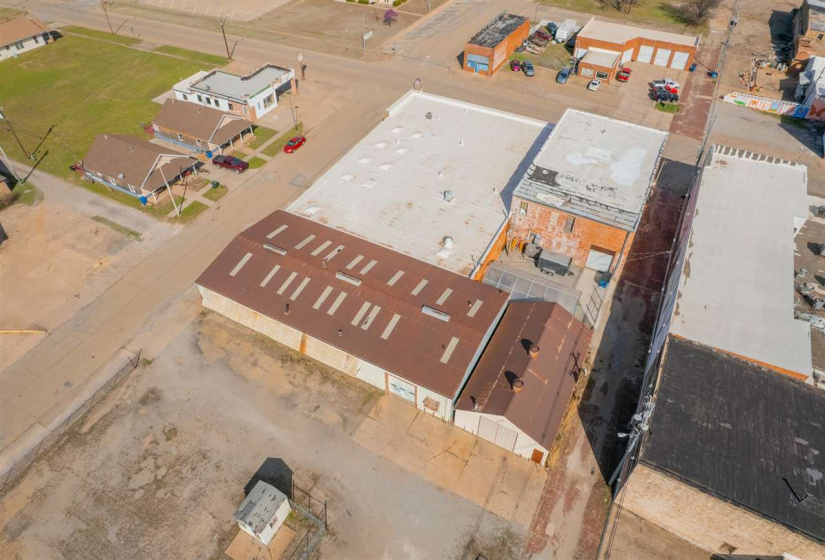 0 ,Commercial/industrial,Commercial,Cleveland,1,133965