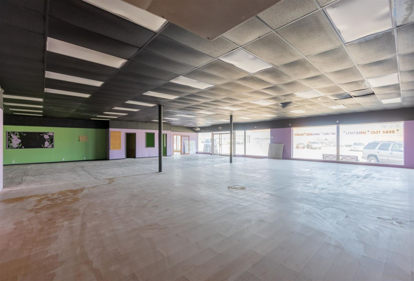 0 ,Commercial/industrial,Commercial,Cleveland,1,133965