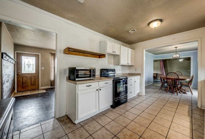 3 Bedrooms Bedrooms, 0 ,2 BathroomsBathrooms,Residential,Single Family,Ripley,1,133961