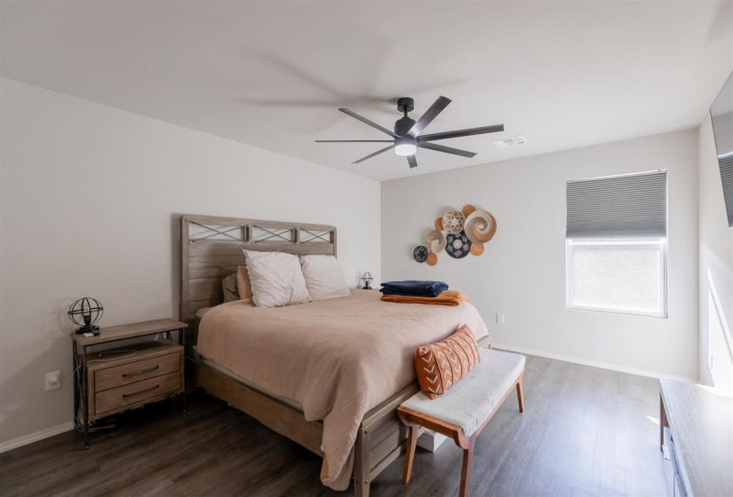 4 Bedrooms Bedrooms, 0 ,2 BathroomsBathrooms,Residential,Single Family,Carnley,1,133963