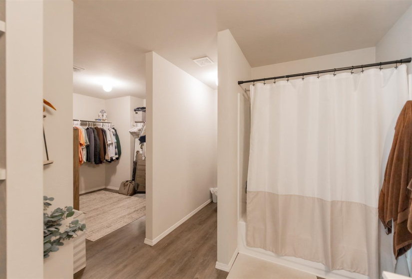 4 Bedrooms Bedrooms, 0 ,2 BathroomsBathrooms,Residential,Single Family,Carnley,1,133963