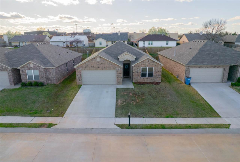 4 Bedrooms Bedrooms, 0 ,2 BathroomsBathrooms,Residential,Single Family,Carnley,1,133963