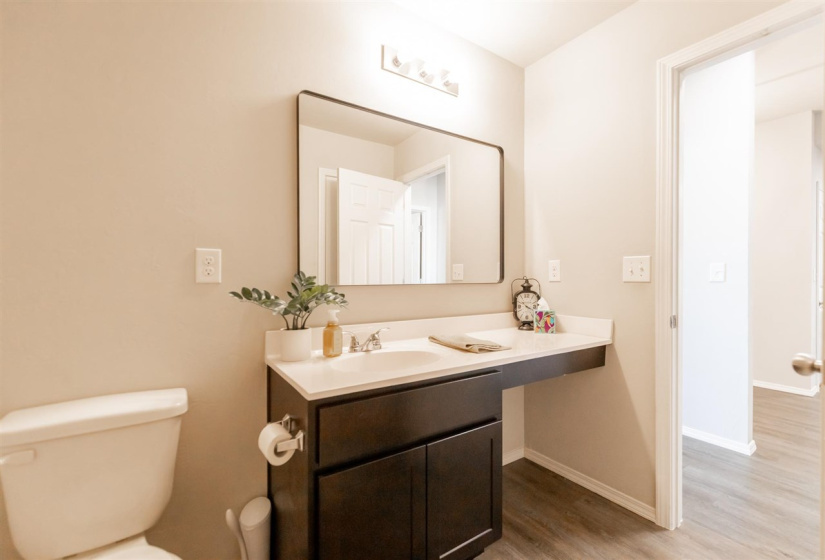 4 Bedrooms Bedrooms, 0 ,2 BathroomsBathrooms,Residential,Single Family,Carnley,1,133963