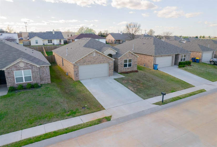 4 Bedrooms Bedrooms, 0 ,2 BathroomsBathrooms,Residential,Single Family,Carnley,1,133963