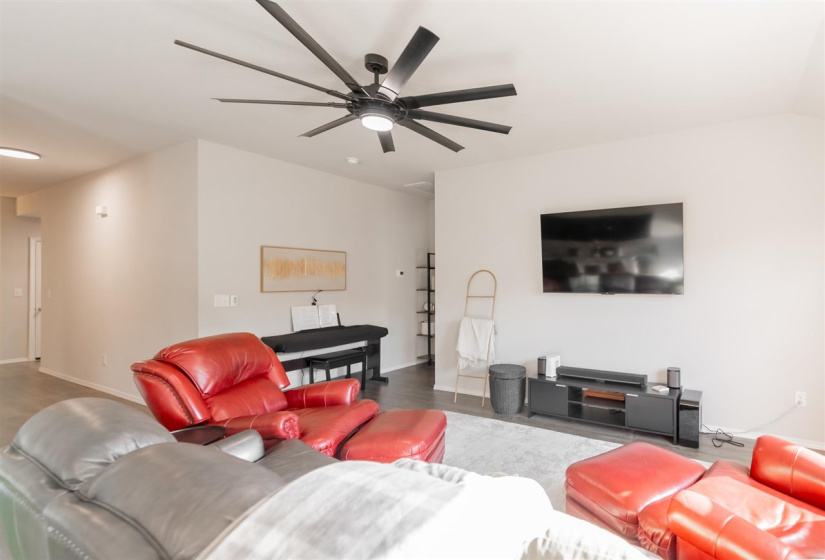 4 Bedrooms Bedrooms, 0 ,2 BathroomsBathrooms,Residential,Single Family,Carnley,1,133963