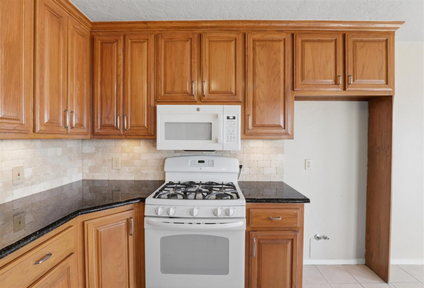 4 Bedrooms Bedrooms, 0 ,2 BathroomsBathrooms,Residential,Single Family,Newman,1,133964