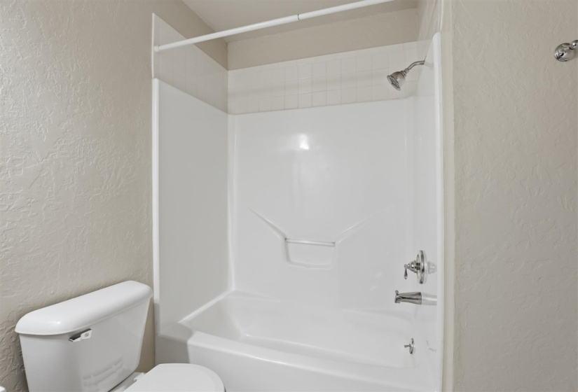 4 Bedrooms Bedrooms, 0 ,2 BathroomsBathrooms,Residential,Single Family,Newman,1,133964