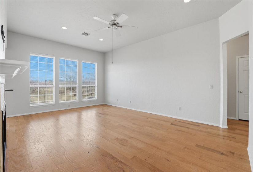 4 Bedrooms Bedrooms, 0 ,2 BathroomsBathrooms,Residential,Single Family,Newman,1,133964