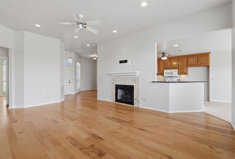 4 Bedrooms Bedrooms, 0 ,2 BathroomsBathrooms,Residential,Single Family,Newman,1,133964