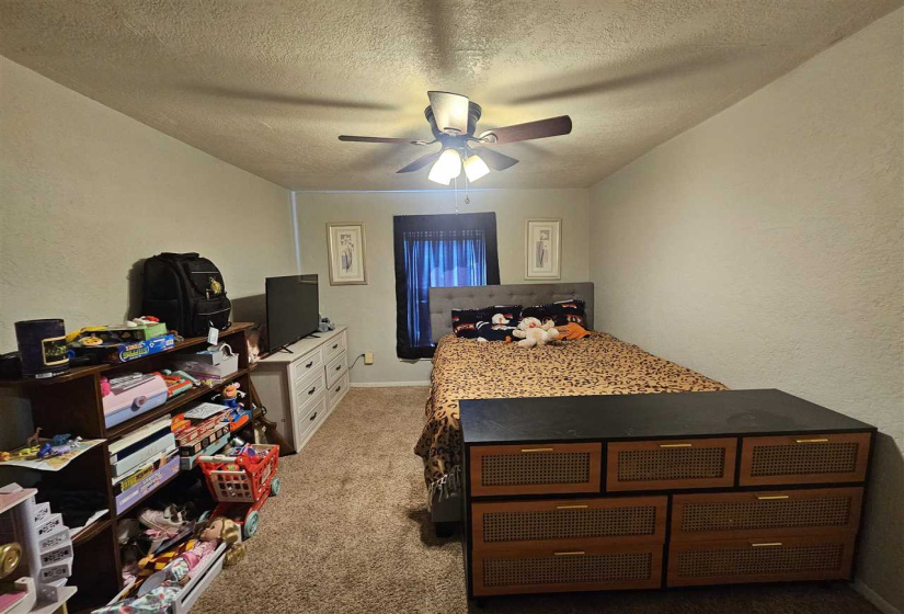 4 Bedrooms Bedrooms, 0 ,2 BathroomsBathrooms,Residential,Single Family,Benjamin,1,133971