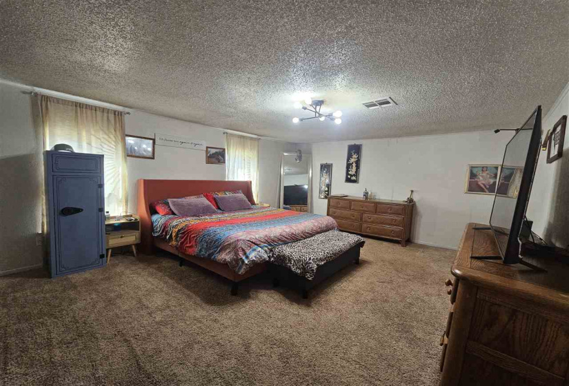 4 Bedrooms Bedrooms, 0 ,2 BathroomsBathrooms,Residential,Single Family,Benjamin,1,133971