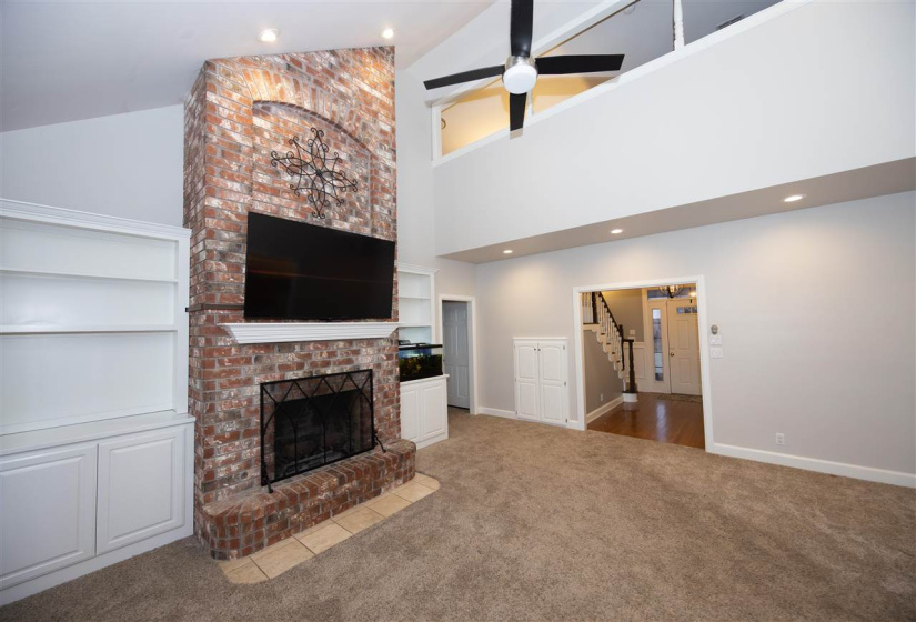 6 Bedrooms Bedrooms, 0 ,4 BathroomsBathrooms,Residential,Single Family,Longwood Road,2,133848