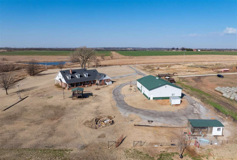 6 Bedrooms Bedrooms, 0 ,4 BathroomsBathrooms,Residential,Single Family,Longwood Road,2,133848