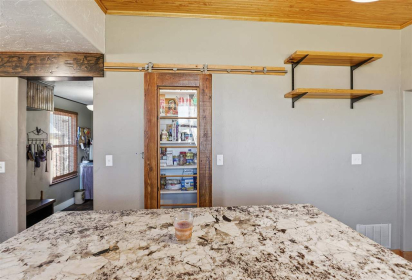 2 Bedrooms Bedrooms, 0 ,1 BathroomBathrooms,Residential,Single Family,Locust,1,133972