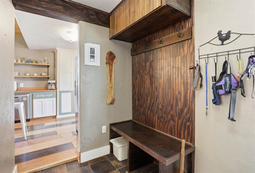 2 Bedrooms Bedrooms, 0 ,1 BathroomBathrooms,Residential,Single Family,Locust,1,133972