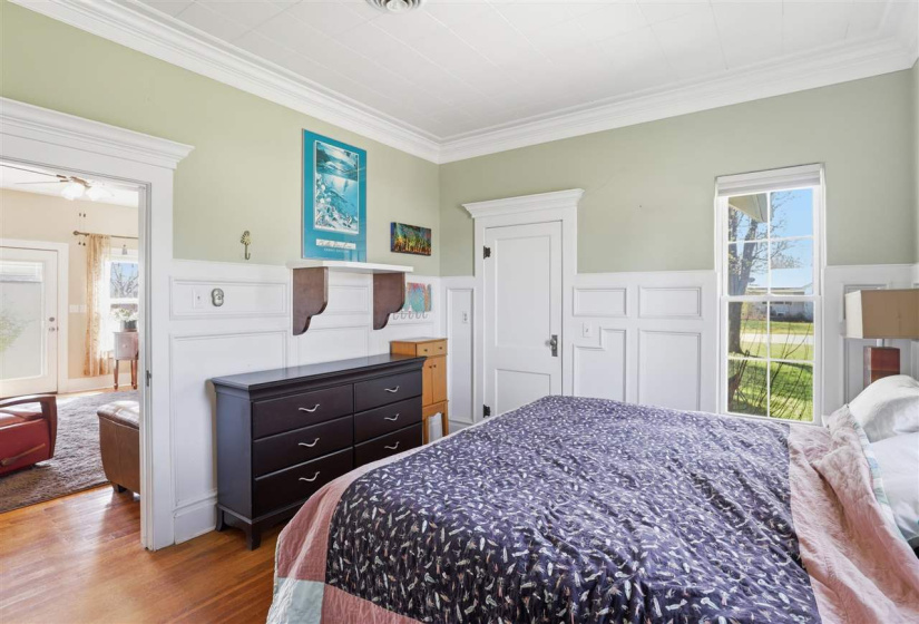 2 Bedrooms Bedrooms, 0 ,1 BathroomBathrooms,Residential,Single Family,Locust,1,133972