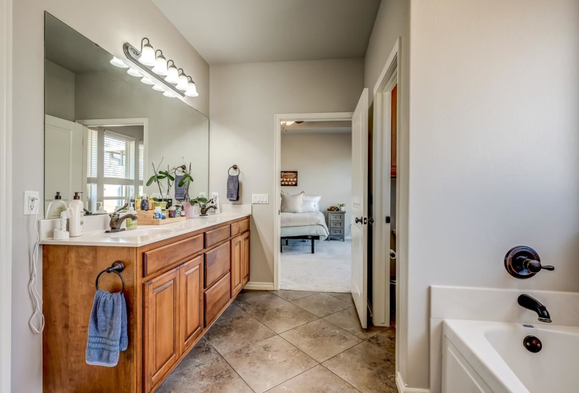 3 Bedrooms Bedrooms, 0 ,3 BathroomsBathrooms,Residential,Single Family,Sawgrass,1.5,133974