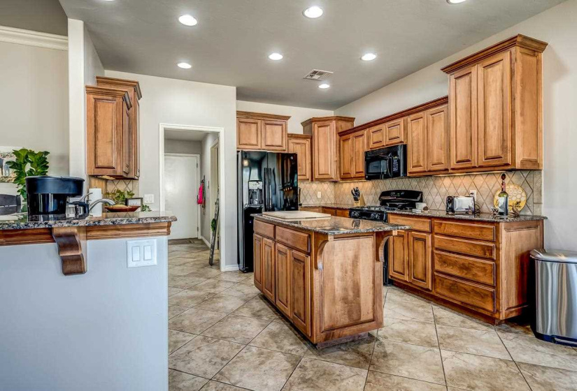 3 Bedrooms Bedrooms, 0 ,3 BathroomsBathrooms,Residential,Single Family,Sawgrass,1.5,133974