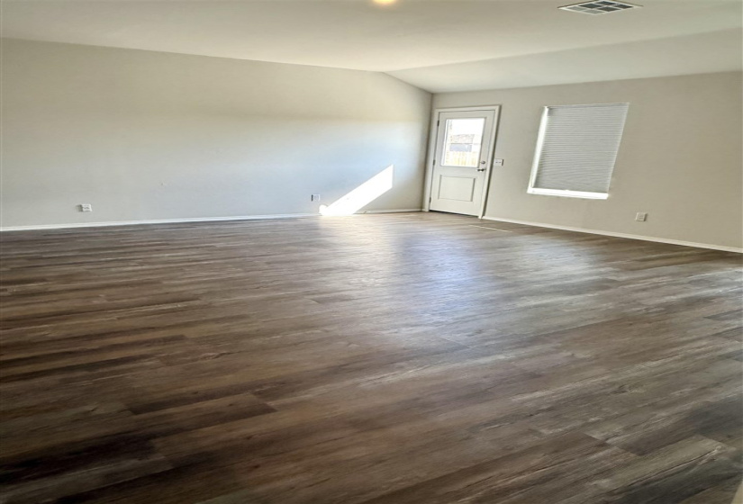 3 Bedrooms Bedrooms, 0 ,2 BathroomsBathrooms,Residential,Single Family,Hidden Hills,1,133977