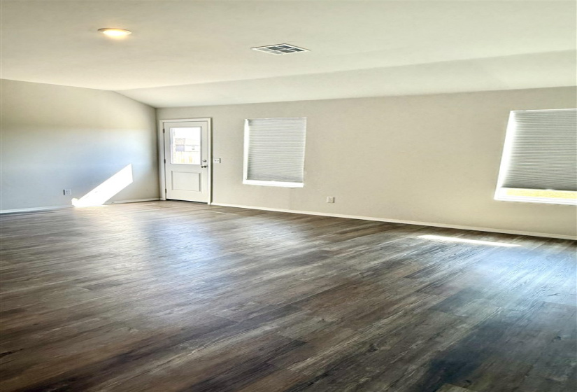 3 Bedrooms Bedrooms, 0 ,2 BathroomsBathrooms,Residential,Single Family,Hidden Hills,1,133977