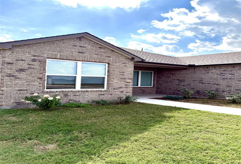 3 Bedrooms Bedrooms, 0 ,2 BathroomsBathrooms,Residential,Single Family,Hidden Hills,1,133977