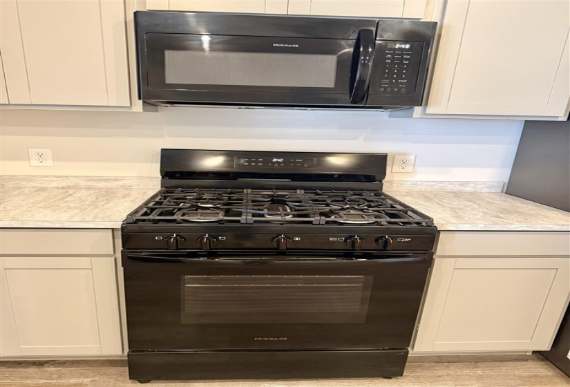 3 Bedrooms Bedrooms, 0 ,2 BathroomsBathrooms,Residential,Single Family,Hidden Hills,1,133977