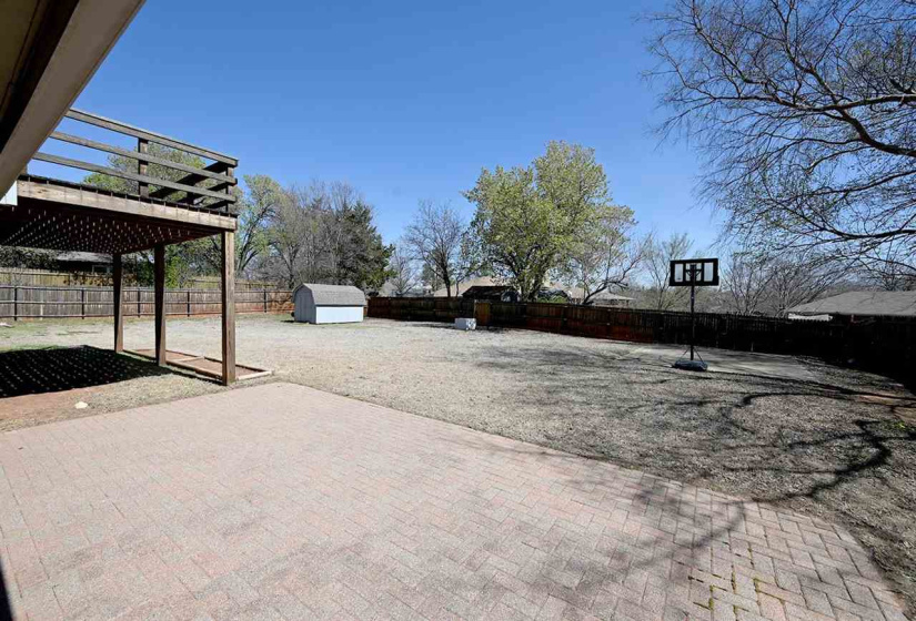 5 Bedrooms Bedrooms, 0 ,2 BathroomsBathrooms,Residential,Single Family,Quail Ridge,1.5,133978