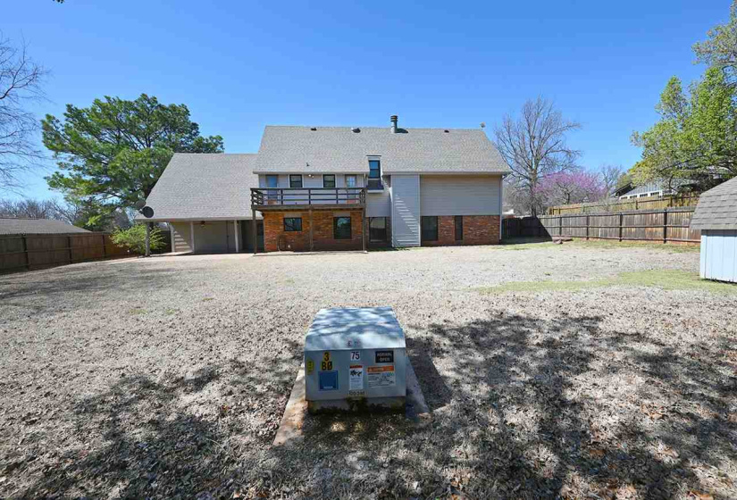 5 Bedrooms Bedrooms, 0 ,2 BathroomsBathrooms,Residential,Single Family,Quail Ridge,1.5,133978