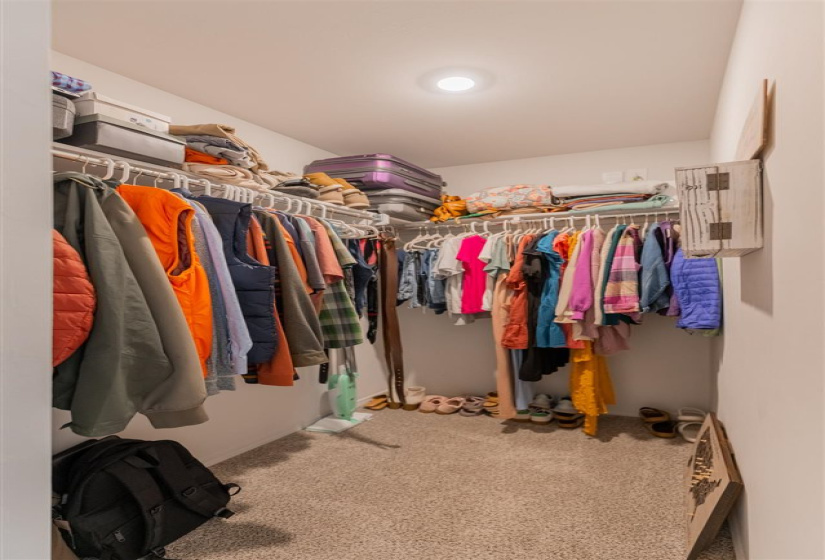 3 Bedrooms Bedrooms, 0 ,2 BathroomsBathrooms,Residential,Single Family,Colt,1,131610