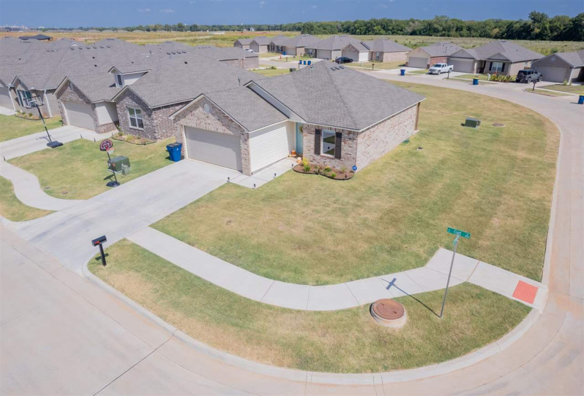 3 Bedrooms Bedrooms, 0 ,2 BathroomsBathrooms,Residential,Single Family,Colt,1,131610