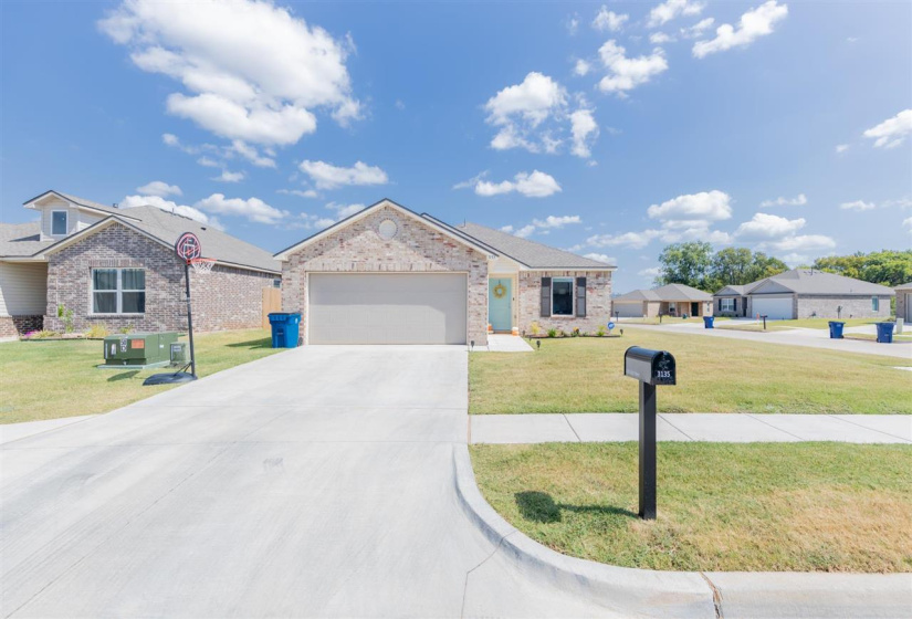 3 Bedrooms Bedrooms, 0 ,2 BathroomsBathrooms,Residential,Single Family,Colt,1,131610