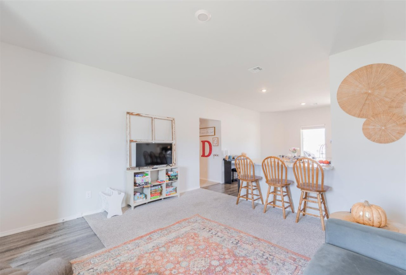 3 Bedrooms Bedrooms, 0 ,2 BathroomsBathrooms,Residential,Single Family,Colt,1,131610