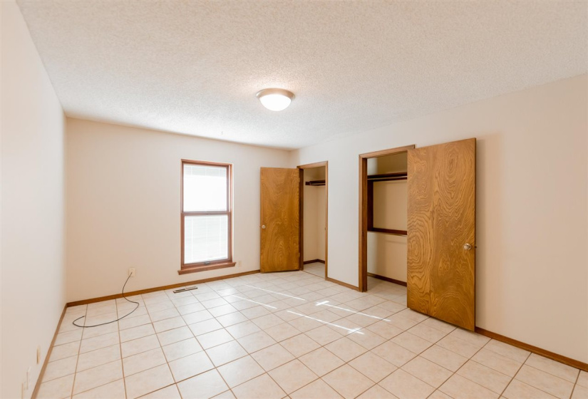 3 Bedrooms Bedrooms, 0 ,2 BathroomsBathrooms,Residential,Single Family,Ashbury,1,133988