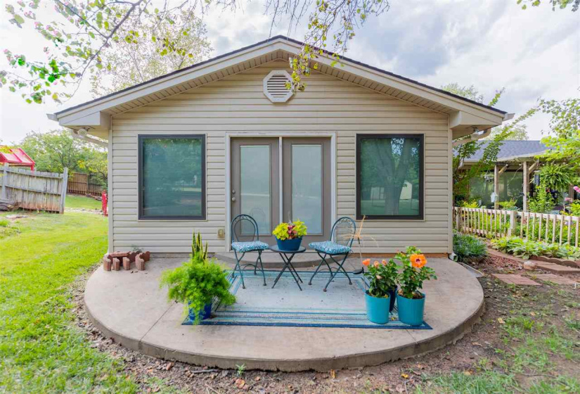 3 Bedrooms Bedrooms, 0 ,2 BathroomsBathrooms,Residential,Single Family,Ashbury,1,133988