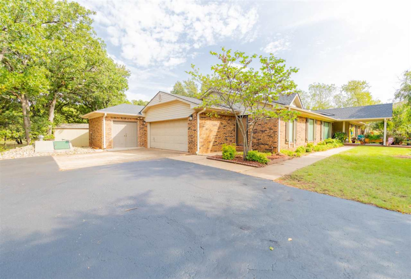 3 Bedrooms Bedrooms, 0 ,2 BathroomsBathrooms,Residential,Single Family,Ashbury,1,133988