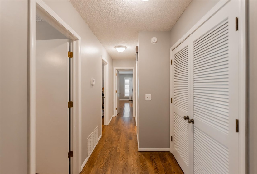 3 Bedrooms Bedrooms, 0 ,2 BathroomsBathrooms,Residential,Single Family,Sunnybrook,1,133990