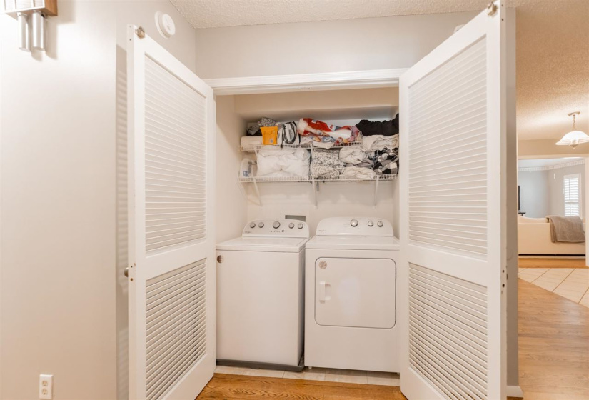 3 Bedrooms Bedrooms, 0 ,2 BathroomsBathrooms,Residential,Single Family,Sunnybrook,1,133990